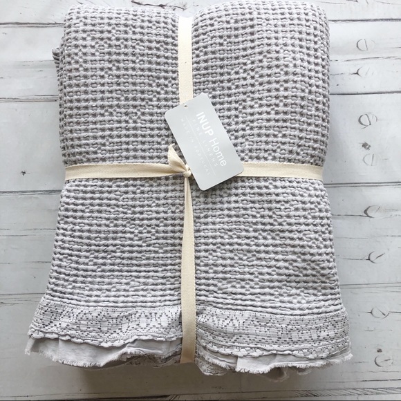 INUP king Ruffled Lace Coverlet Matelasse - Picture 3 of 7